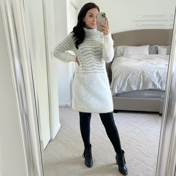 Anthropologie Sweater - Picture 1 of 9